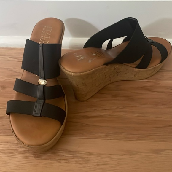 Cute wedges! - Picture 1 of 5